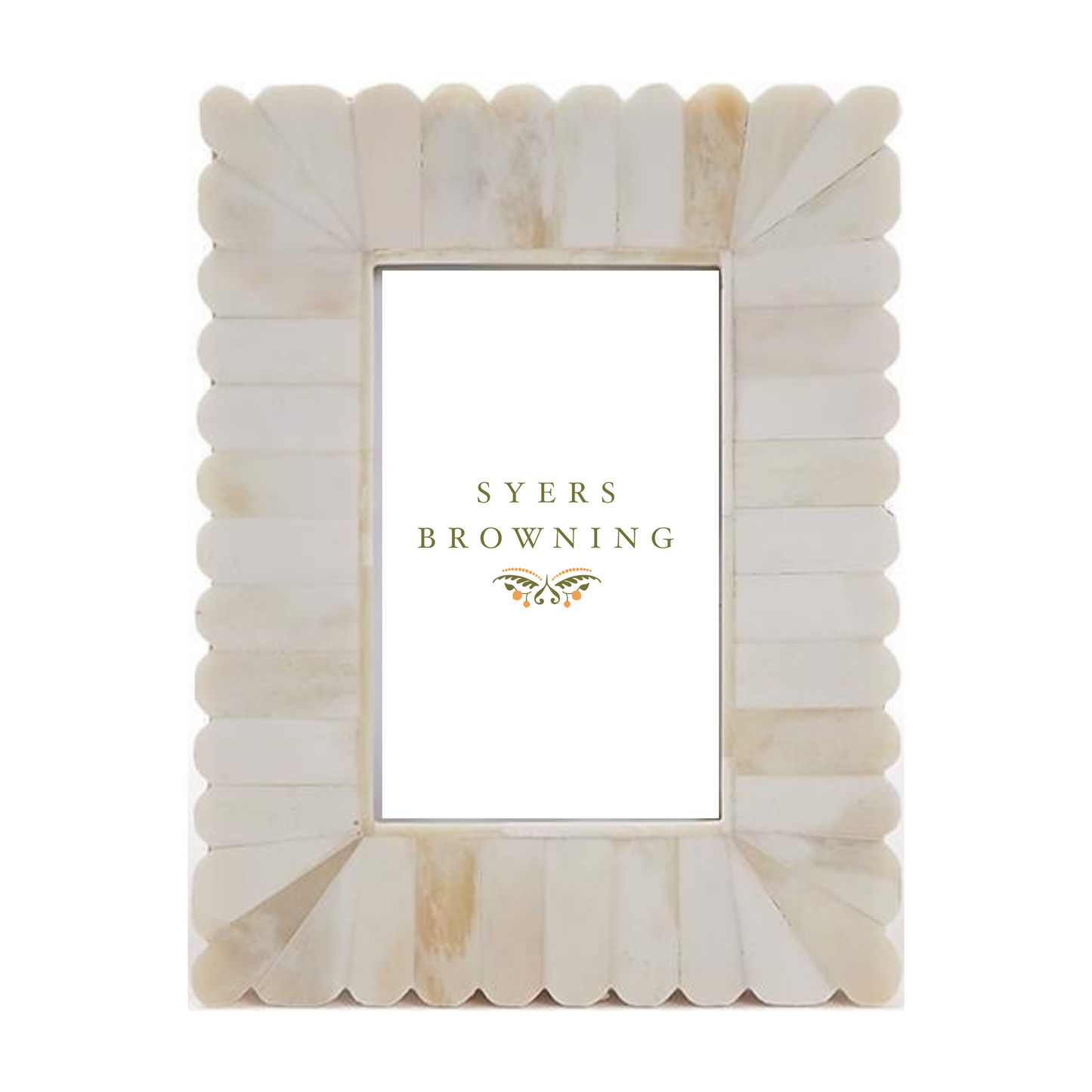 Scalloped Photo Frame