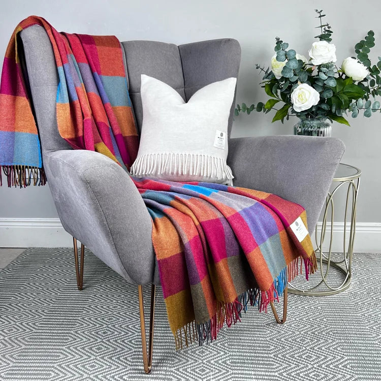 Joseph Lambswool Throw