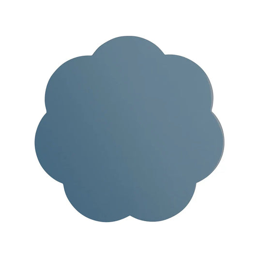 Lacquered Scalloped Placemats