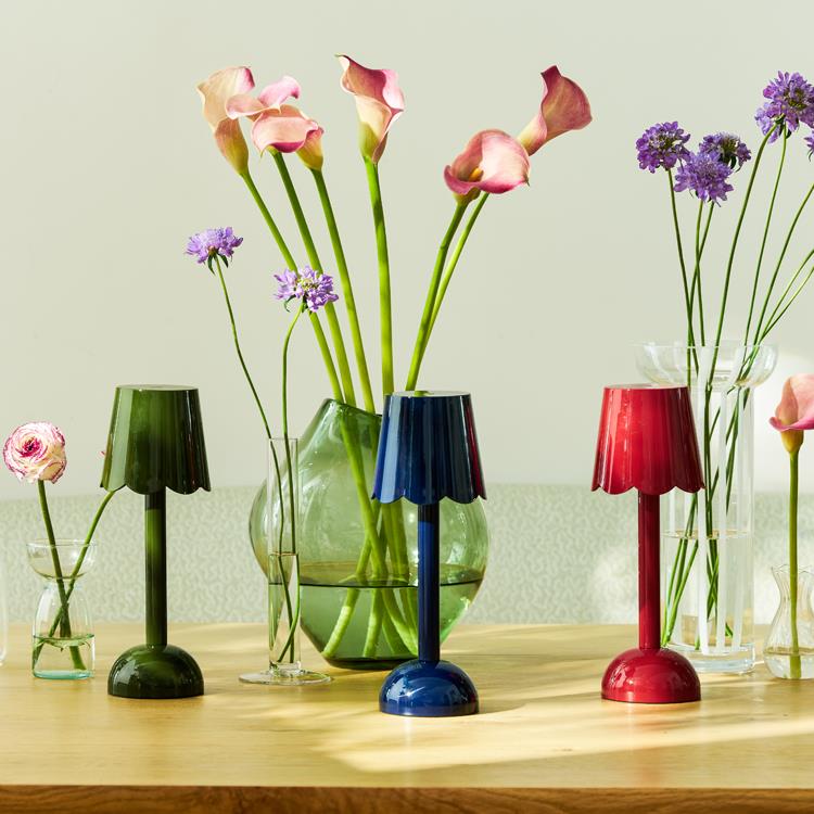 Scallop Rechargable Lamp