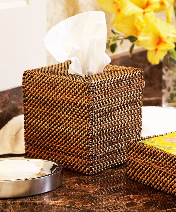 Tissue Holder