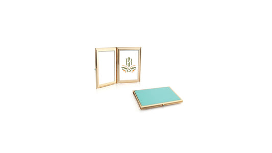 Travel Frame