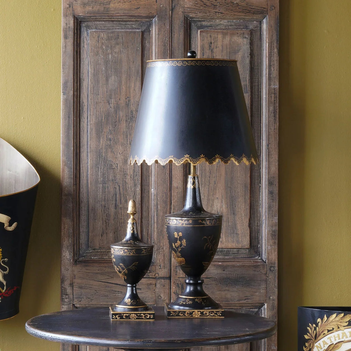 Hand Painted Toile Lamp