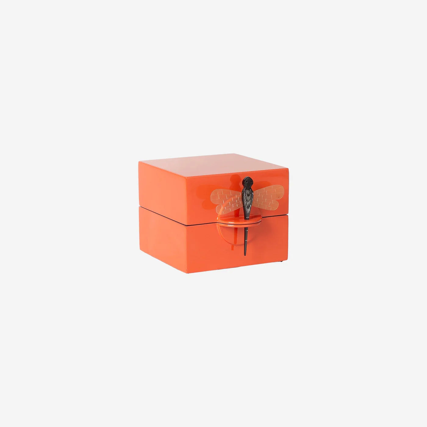 Lacquered Box with Dragonfly Closure