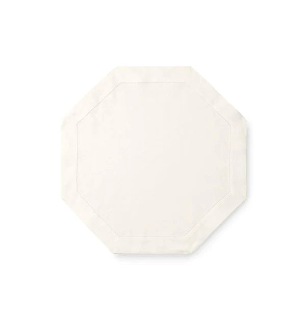 Classico Table Linens