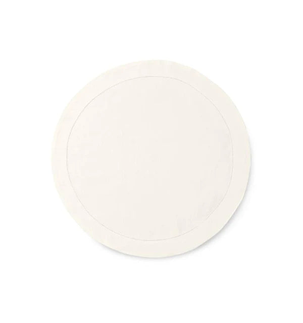 Classico Table Linens