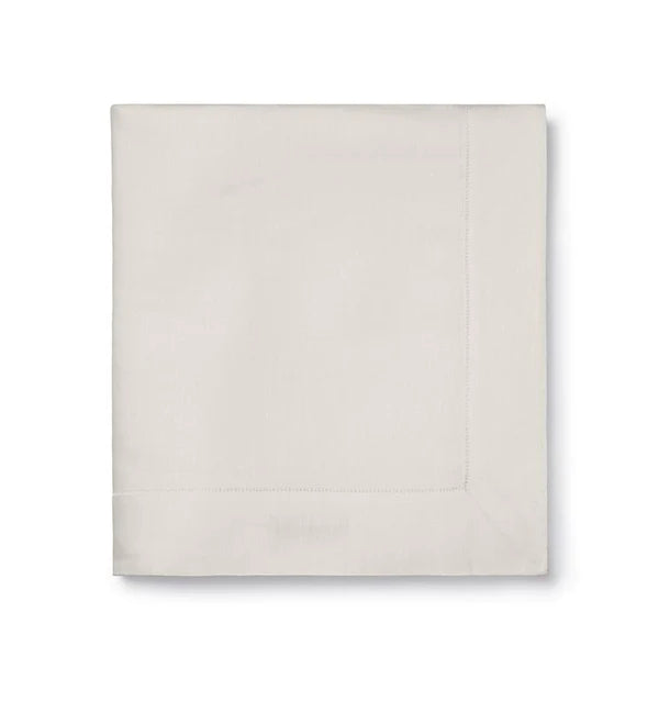 Classico Table Linens
