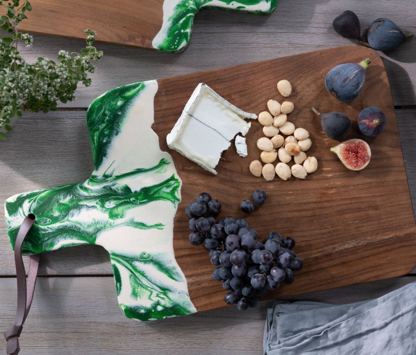 Austin Swirled Resin/Natural Teak Serving Board