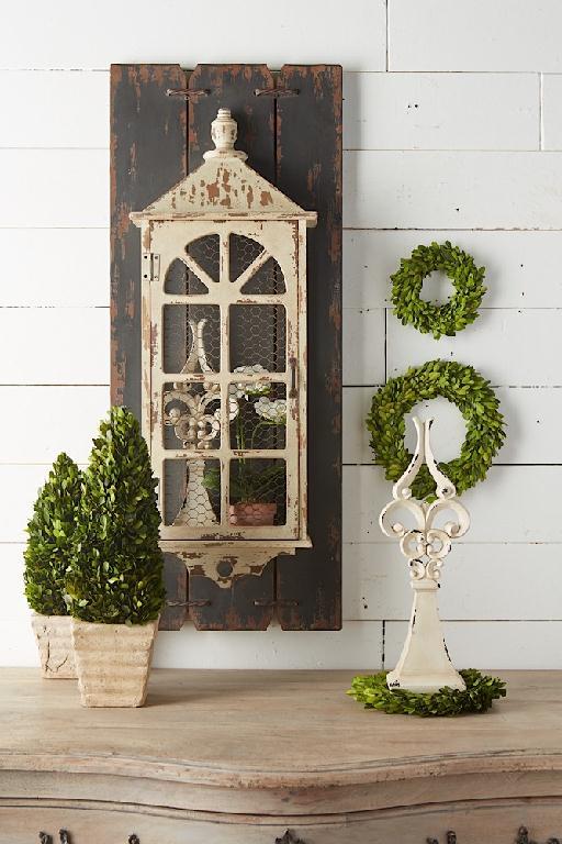 Mini Preserved Boxwood Wreath