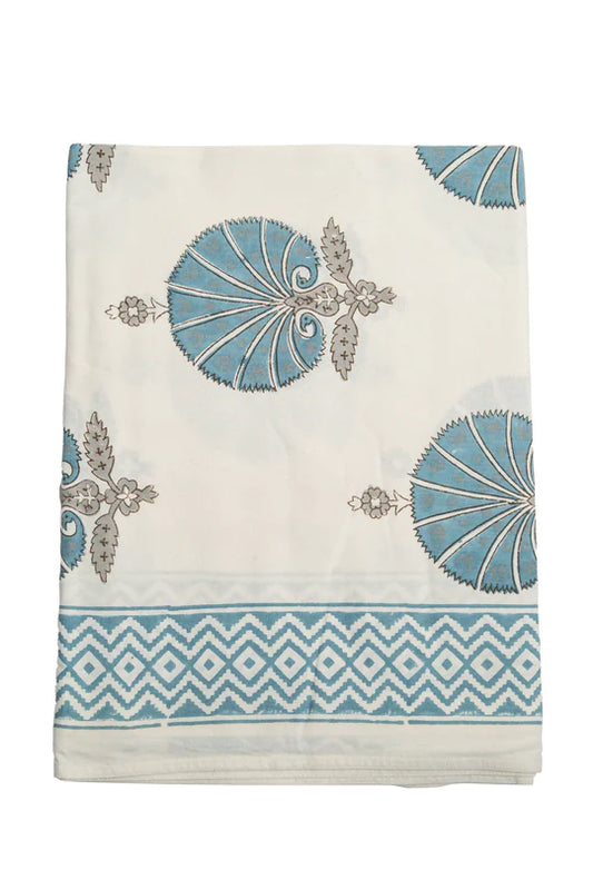 Shells Table Linens
