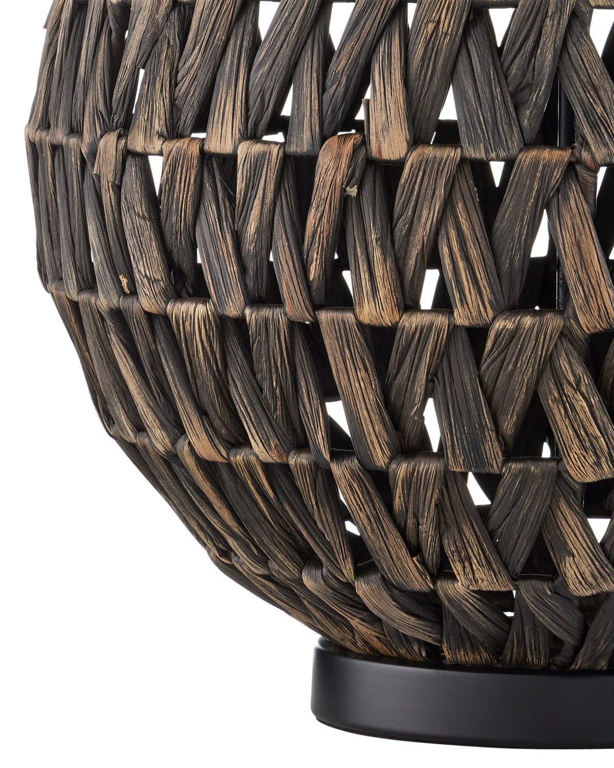 Black Weave Lamp