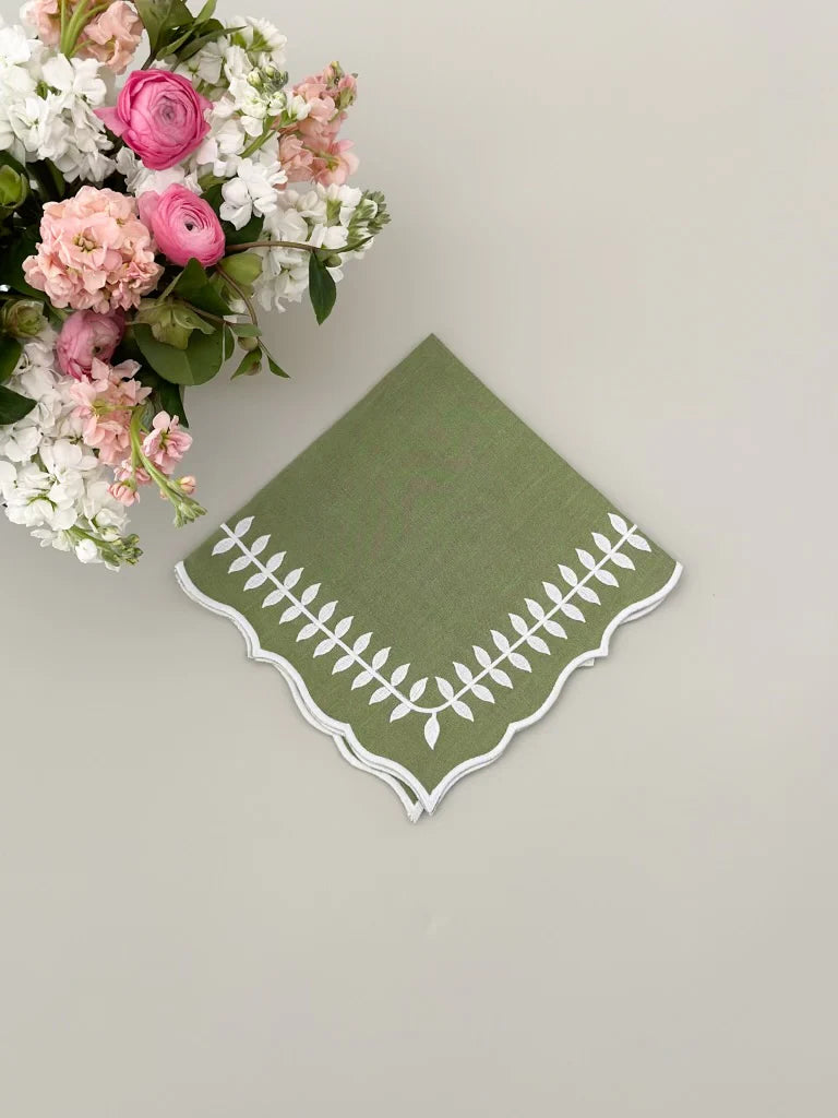 Green Leaves Table Linens Set/4