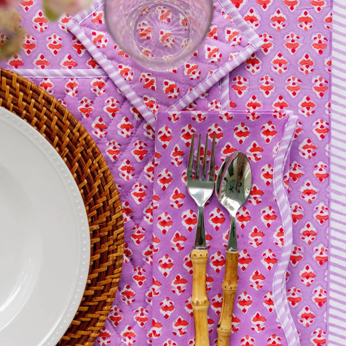 Ambroeus Table Linens