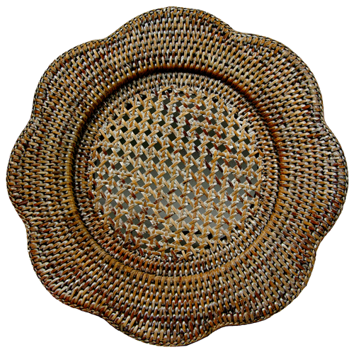 Rattan Scallop Round Charger