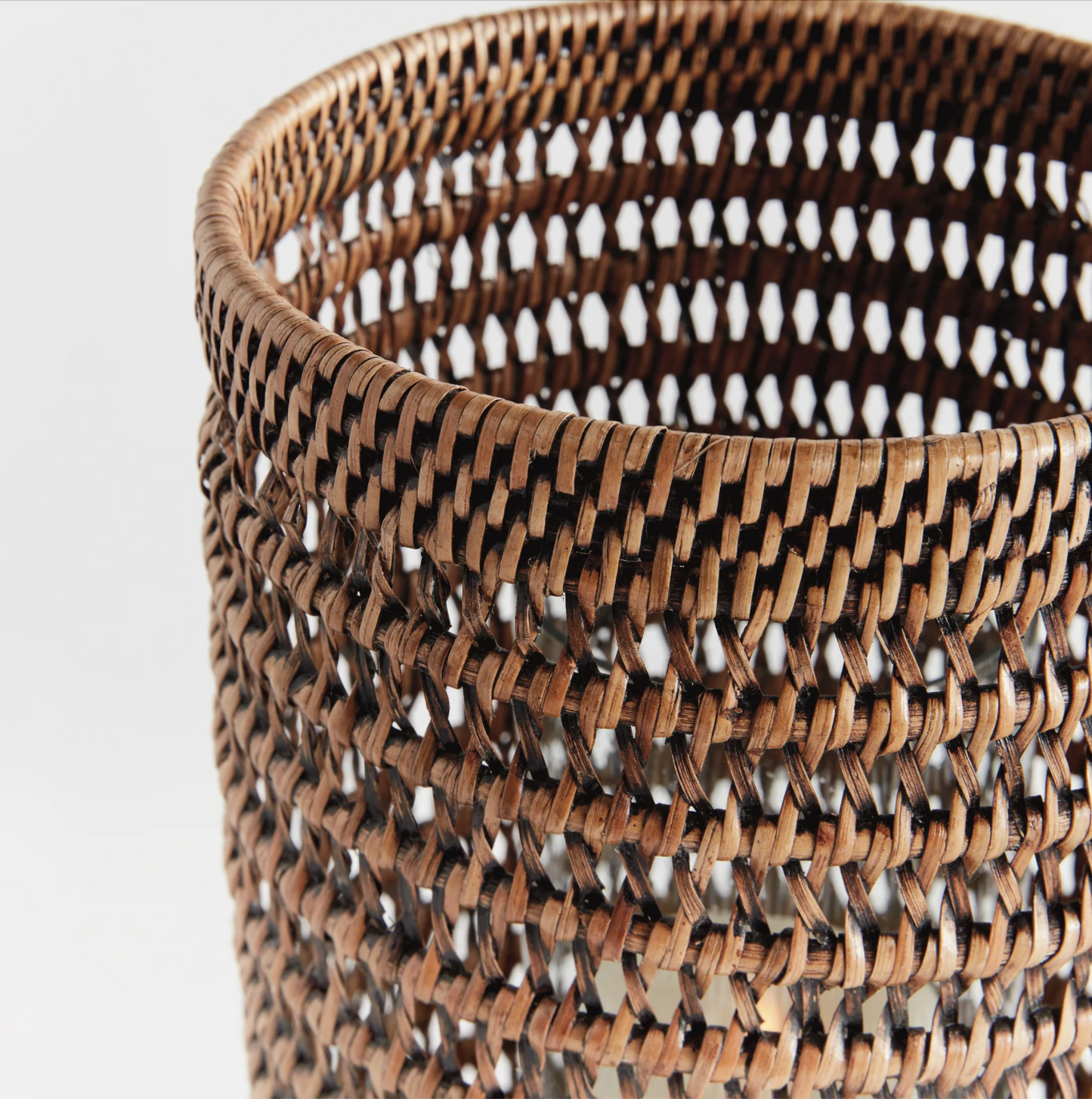 Large  Rattan Hurricane