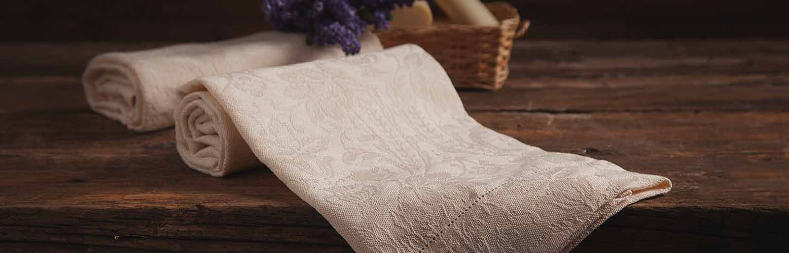 Donna Di Coppe Hemstitch European Hand Towels